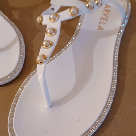 Carvela Kurt Geiger Pearl Jeweled & Rhinestones Flip Flop Sandals Size EU 40 - Picture 10 of 14